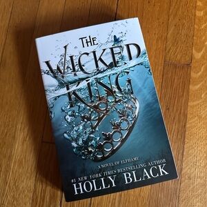 The Wicked King by Holly Black Paperback